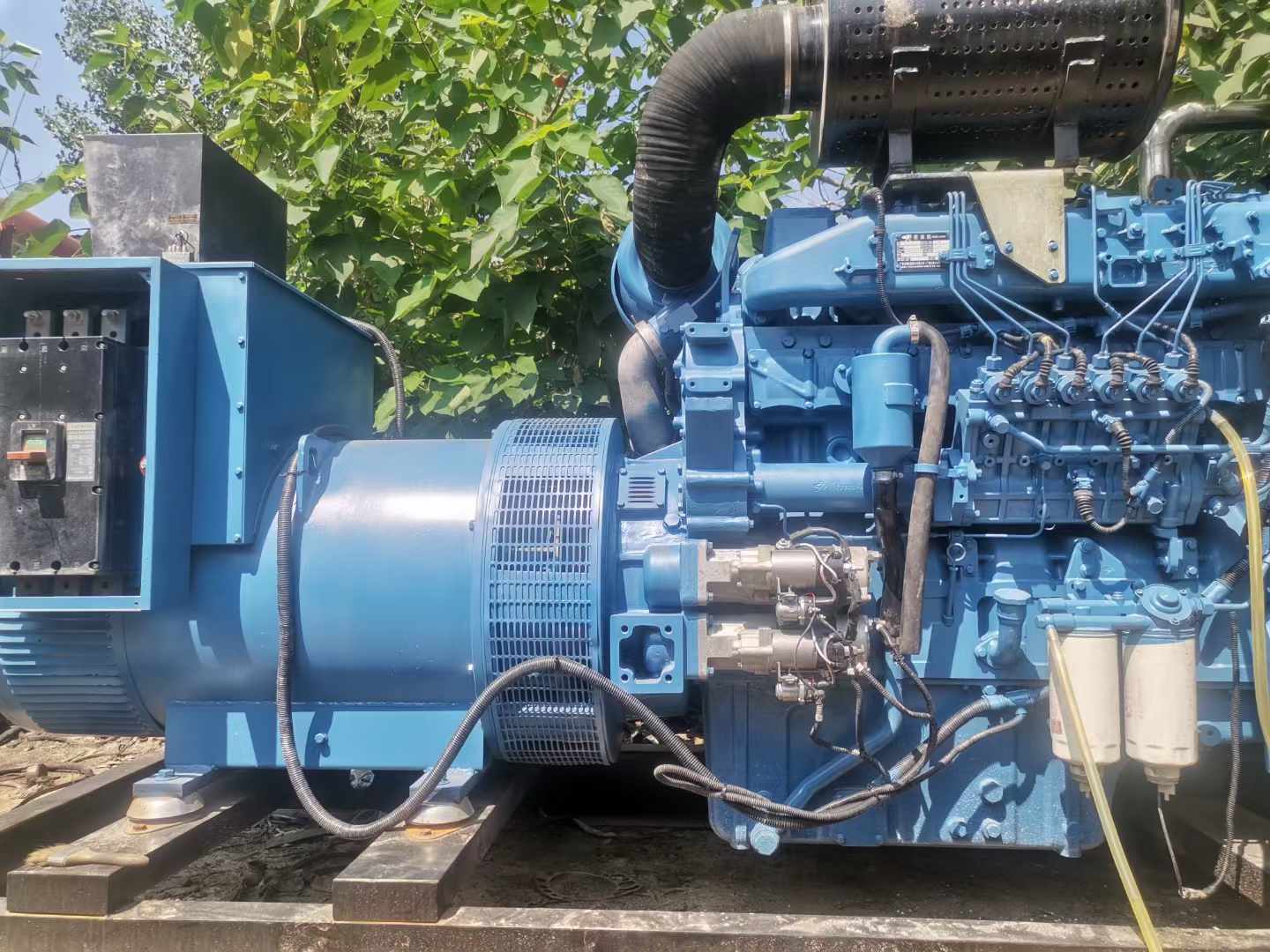 江州详细说明降低 800kW 柴油发电机输出电流波动的方法