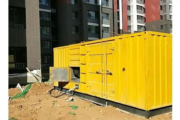 江州发电机租赁中燃油压力过低会对发动机的哪些部件造成损坏？
